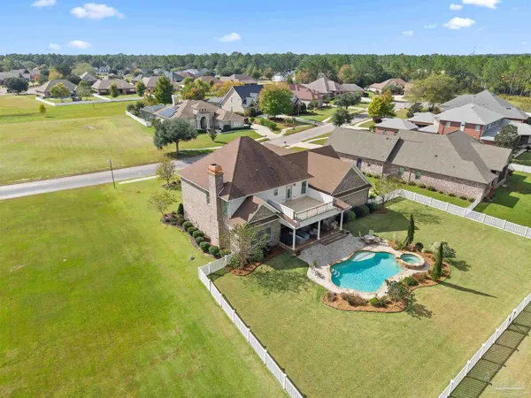 $997,500 | 5696 Abbington Lane, Milton, FL 32583