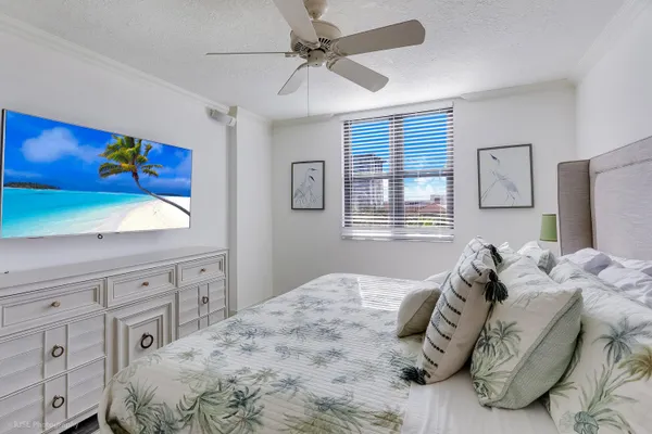 $3,500 | 651 Okeechobee Boulevard, Unit 509, West Palm Beach, FL 33401