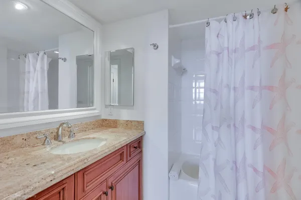 $3,500 | 651 Okeechobee Boulevard, Unit 509, West Palm Beach, FL 33401