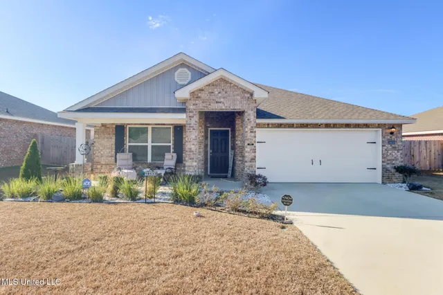 $305,000 | 18533 Water Oak Way, Biloxi, MS 39532