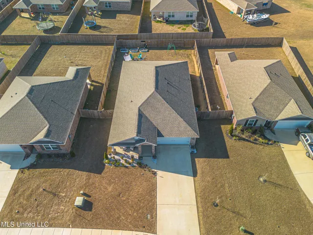 $305,000 | 18533 Water Oak Way, Biloxi, MS 39532