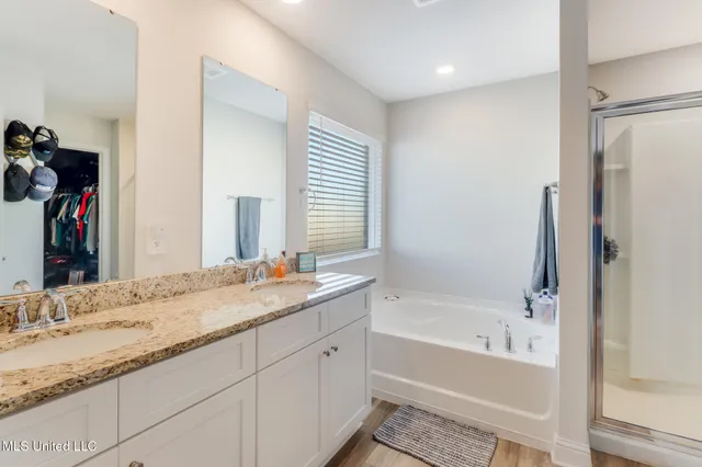 $305,000 | 18533 Water Oak Way, Biloxi, MS 39532