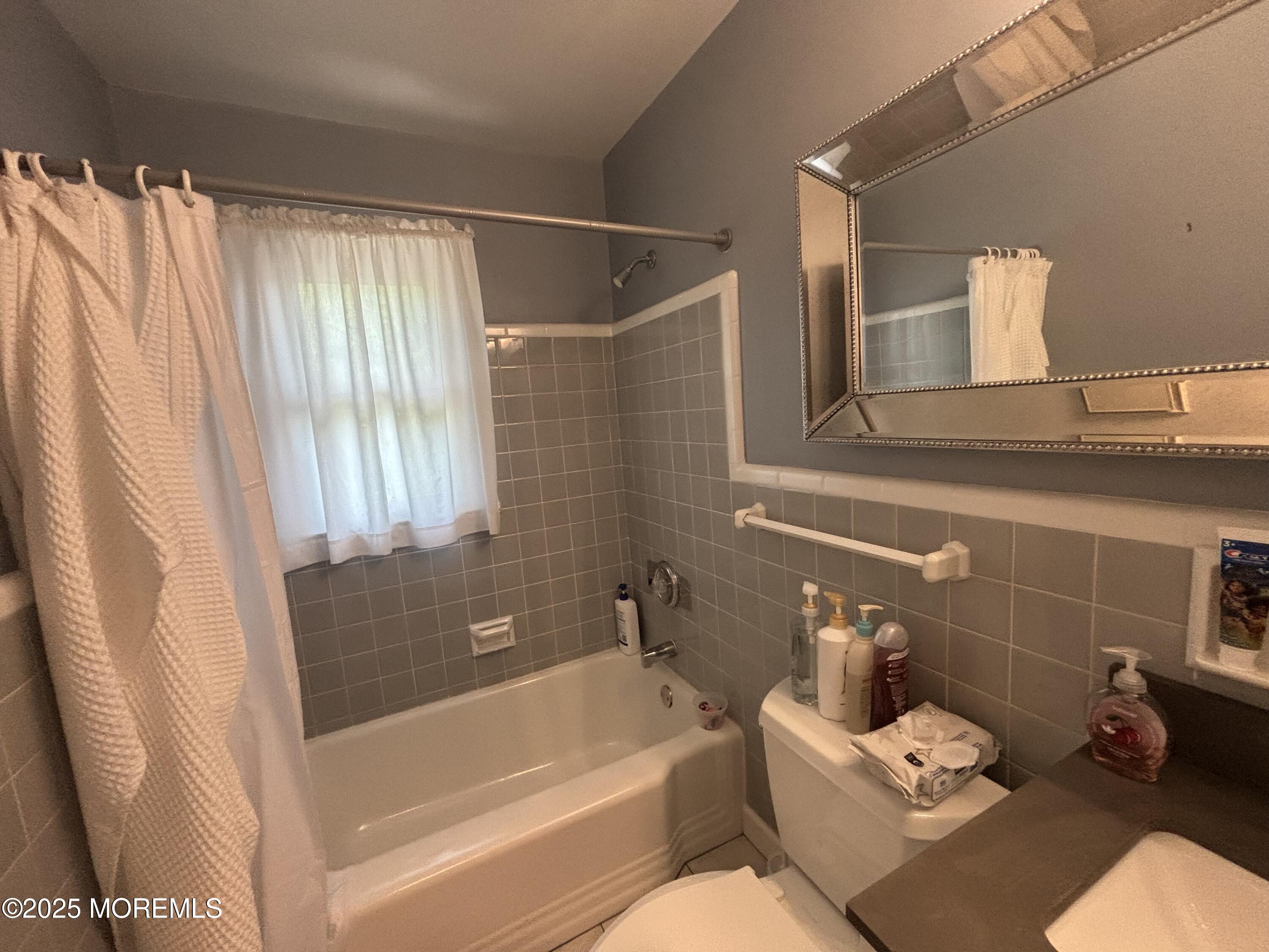187 Elmwood Road Oakhurst, NJ 07755 - Photo 21 of 23 IMG_9232