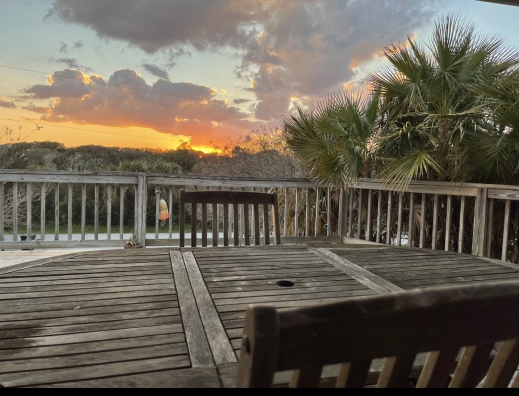 5484 5th Street St. Augustine, FL 32080 - Photo 27 of 37 a view of balcony with wooden floor and fence