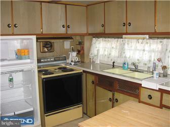 7 River Road Philadelphia, PA 19128 - Photo 2 of 7 Gallery Image 2