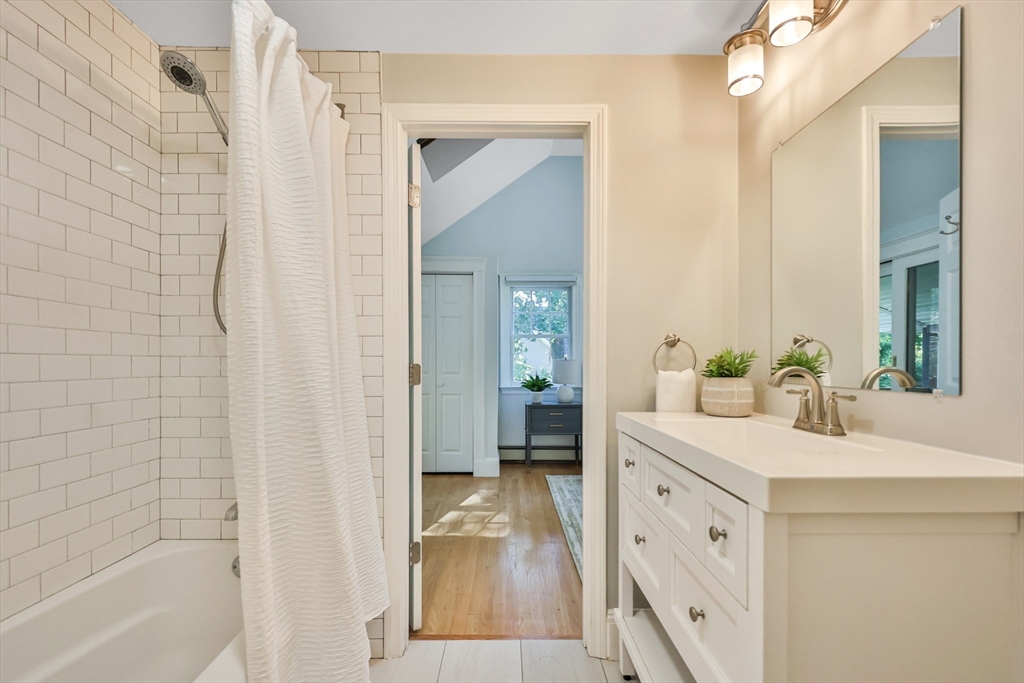 394 Webster Street Needham, MA 02494 - Photo 19 of 30