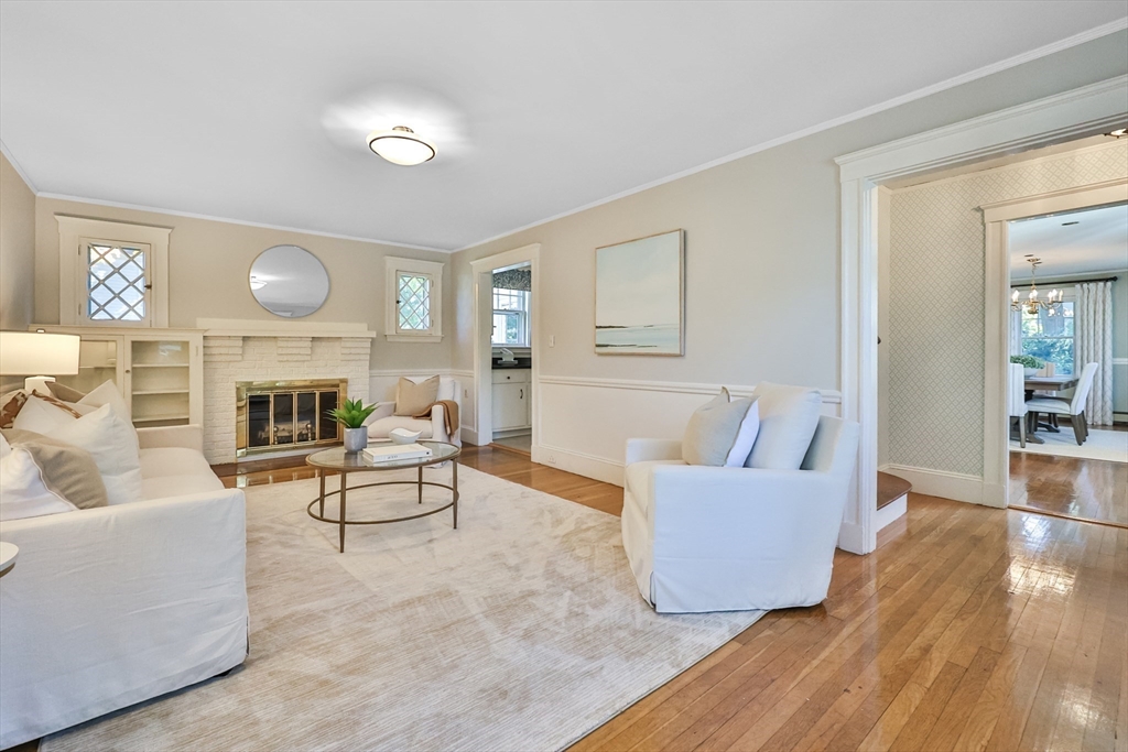 394 Webster Street Needham, MA 02494 - Photo 5 of 30