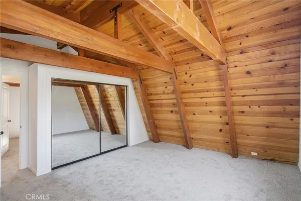 a view of a closet area