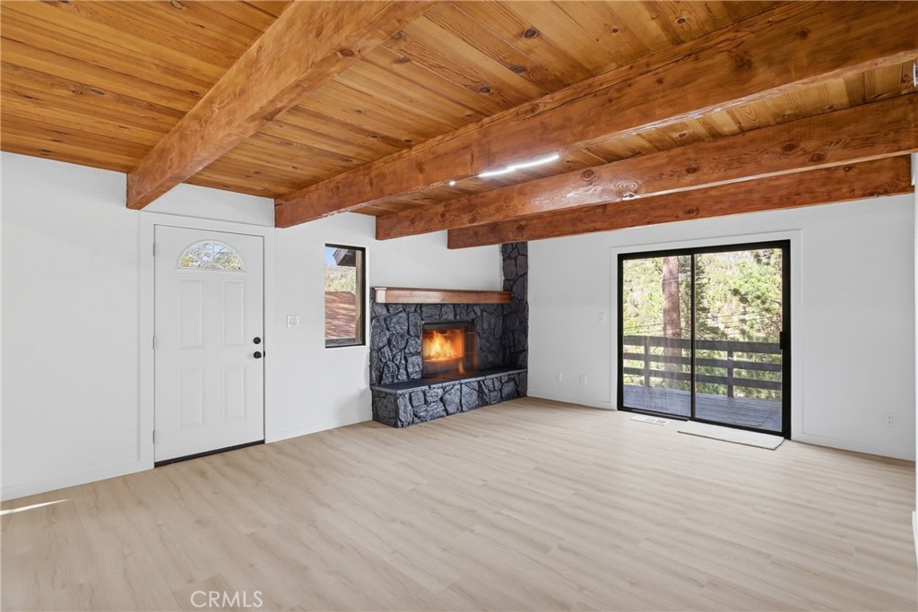 2386 Independence Lane Running Springs, CA 92382 - Photo 7 of 47