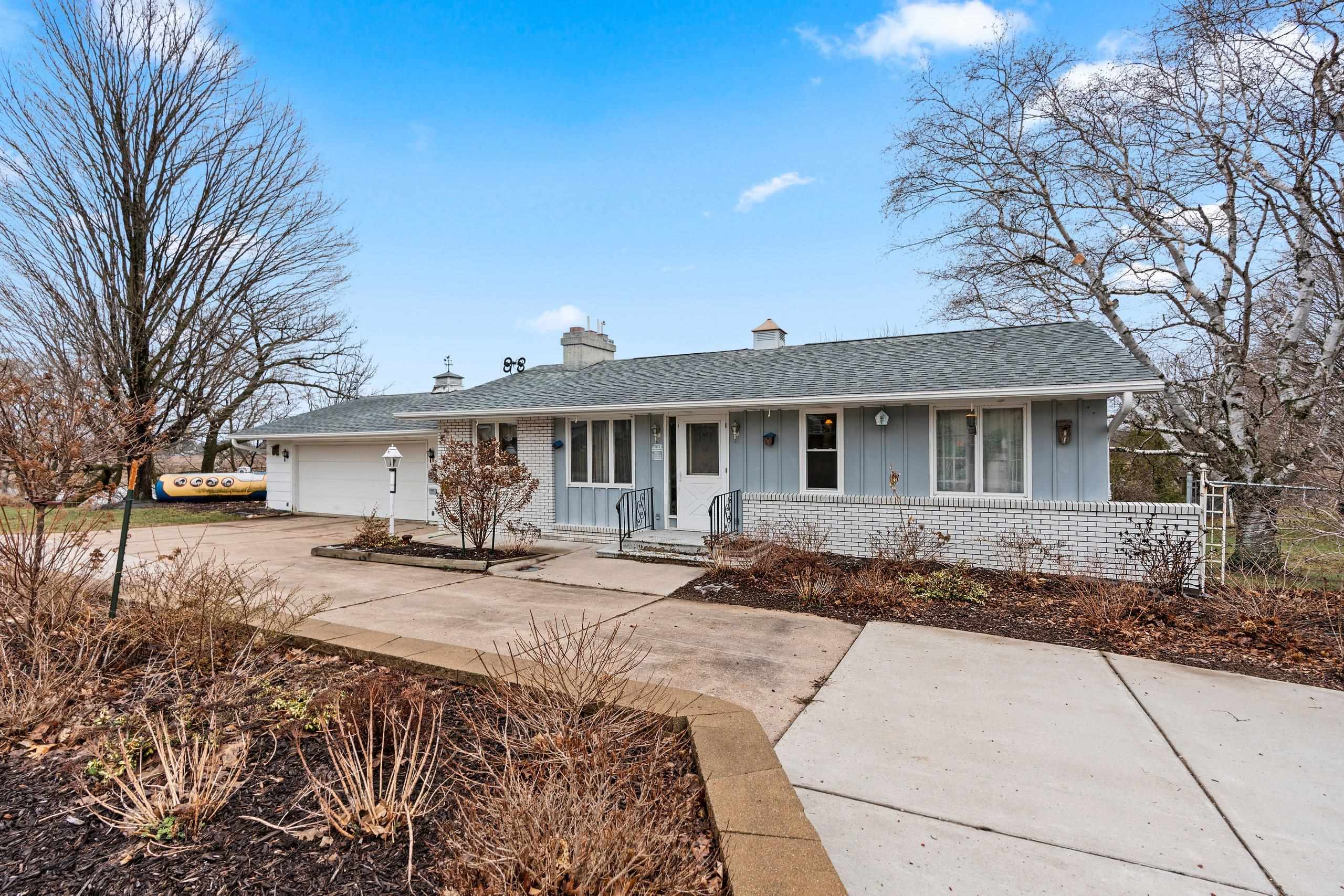 E6356 County Road North Manawa, WI 54949 - Photo 2 of 56