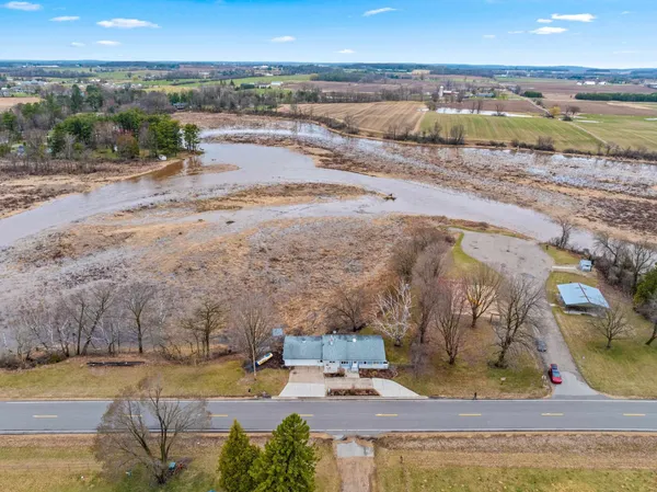 $294,900 | E6356 County Road North, Manawa, WI 54949