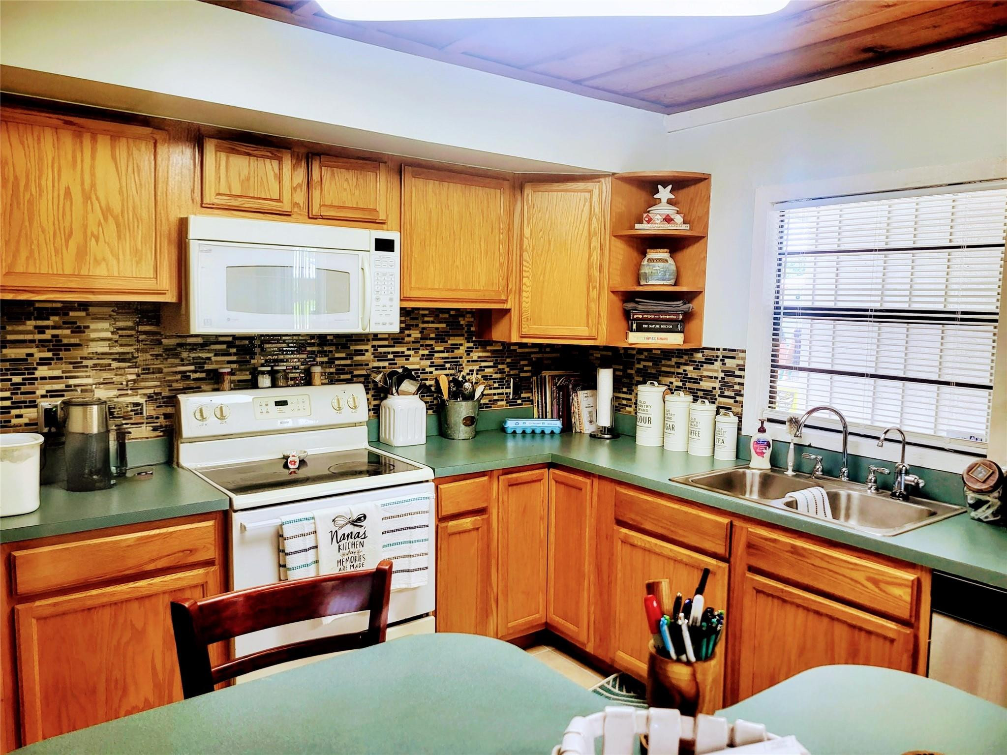 136 Southwest 85th Avenue Okeechobee, FL 34974 - Photo 7 of 59 Photo 7