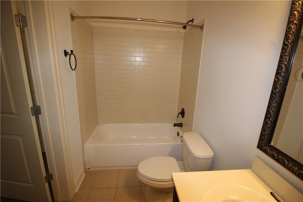 901 Abernathy Road Northeast, Unit 2220 Atlanta, GA 30328 - Photo 31 of 37