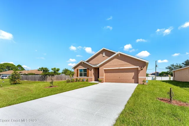 $2,150 | 2309 Jupiter Boulevard Southwest, Palm Bay, FL 32908