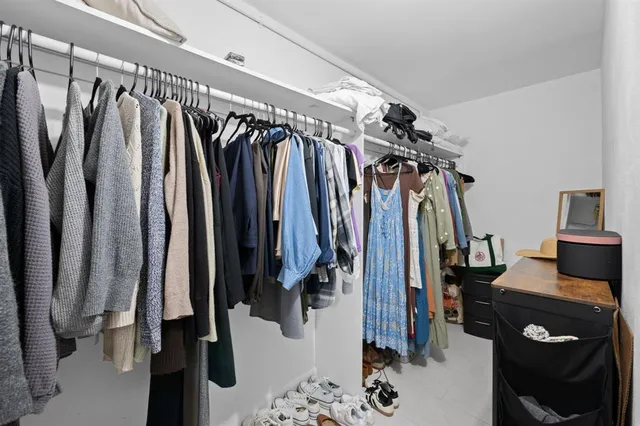 $248,000 | 625 Antioch Avenue, Unit 208, Fort Lauderdale, FL 33304