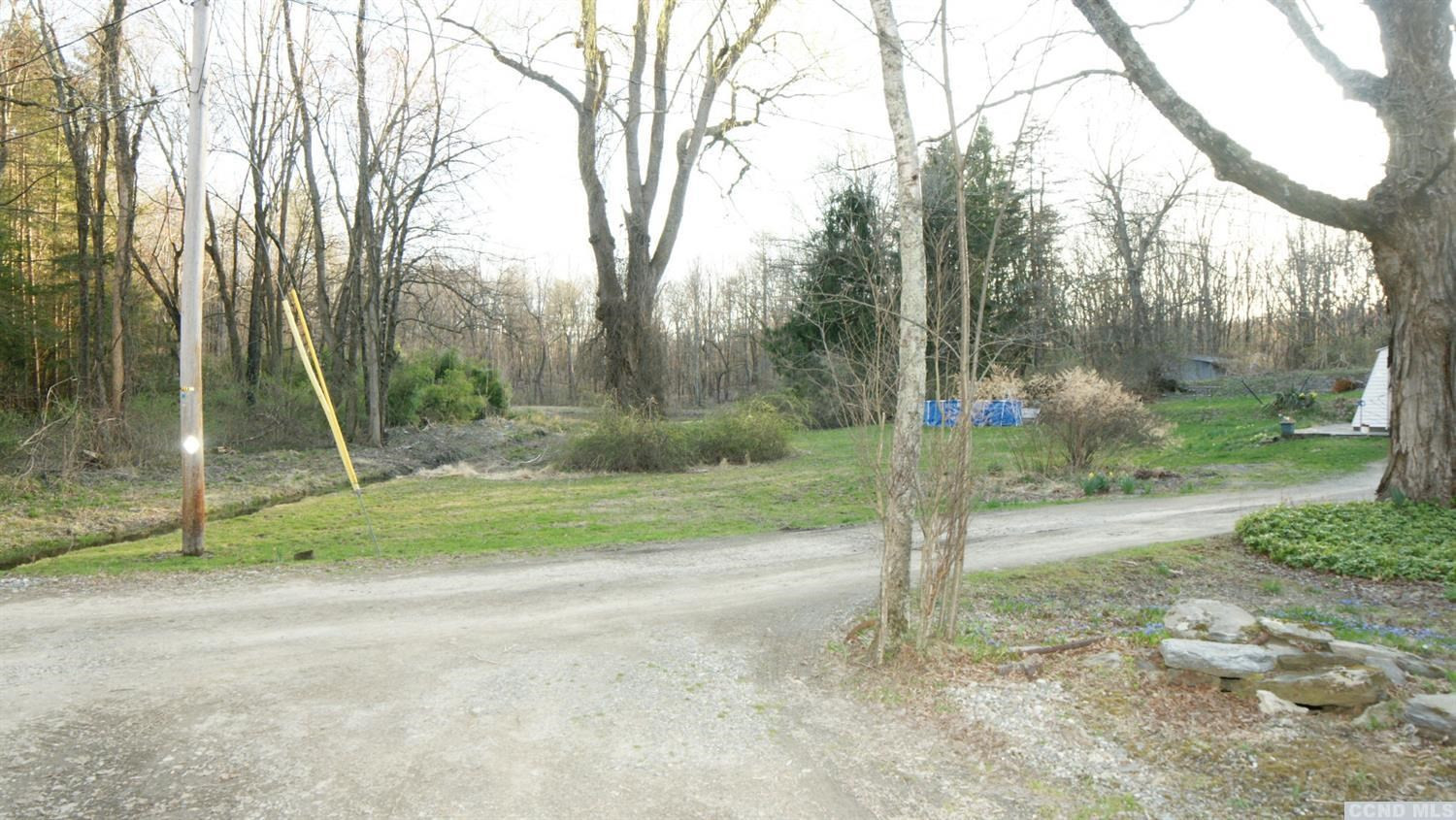 33-39 Davis Road Pleasant Valley, NY 12569 - Photo 4 of 20 Photo 4