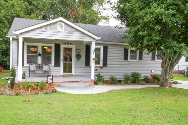 239 Pine Lane Anderson, SC 29621 - Photo 1 of 13