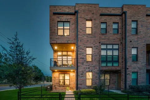 $675,000 | 3081 ChImes Street, Dallas, TX 75219