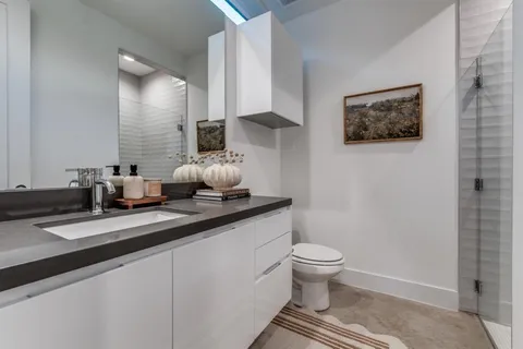 $675,000 | 3081 ChImes Street, Dallas, TX 75219