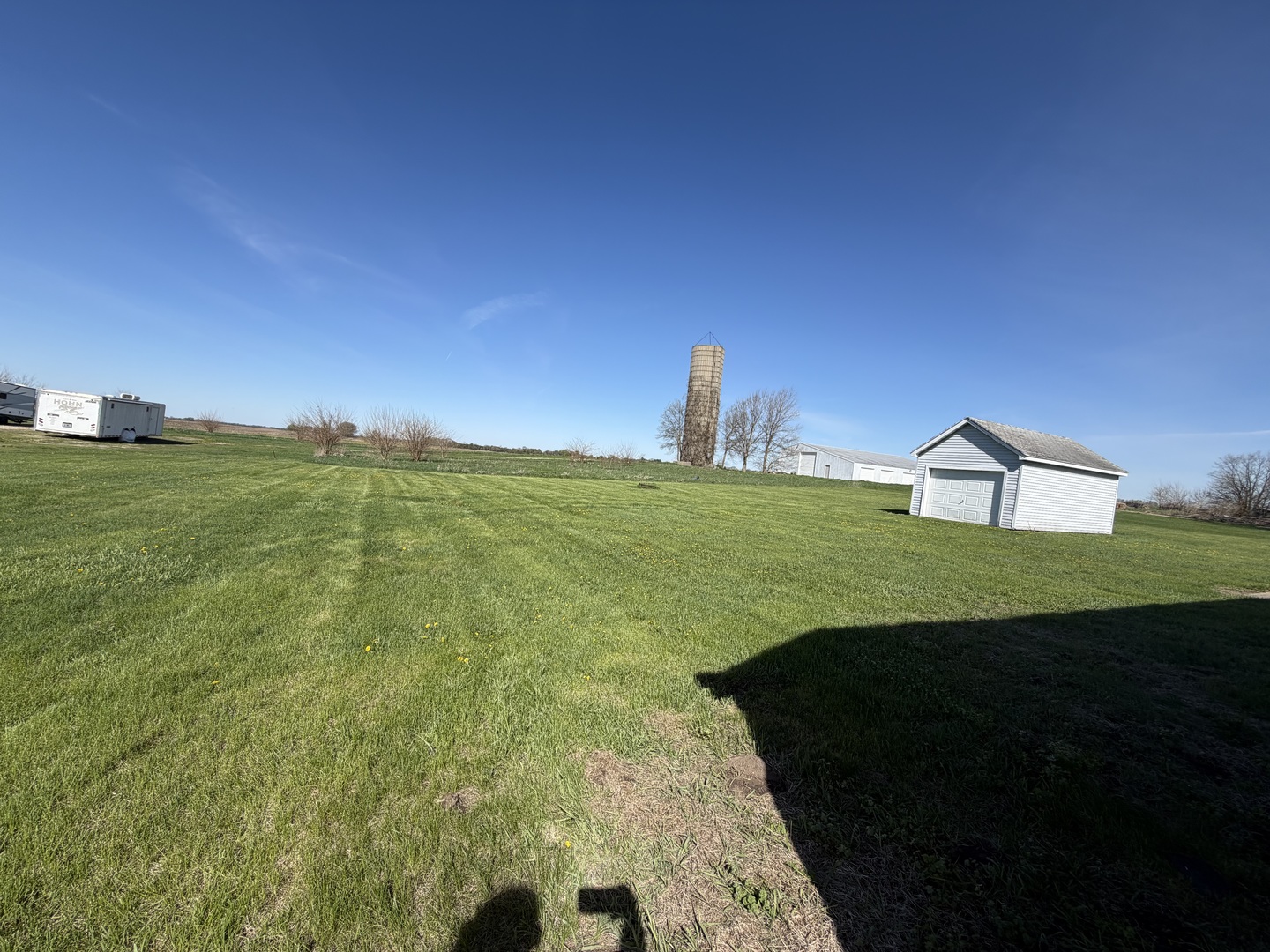 9843 Hoover Road Rock Falls, IL 61071 - Photo 18 of 23 a view of a golf course with a lake