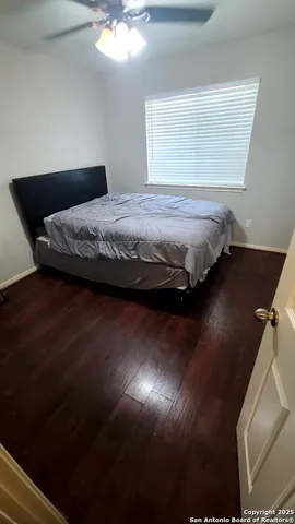 $2,000 | 8242 Pioneer Oak, Converse, TX 78109