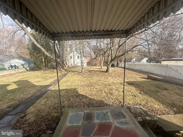 $2,000 | 1109 West James Street, Unit 1, Norristown, PA 19401