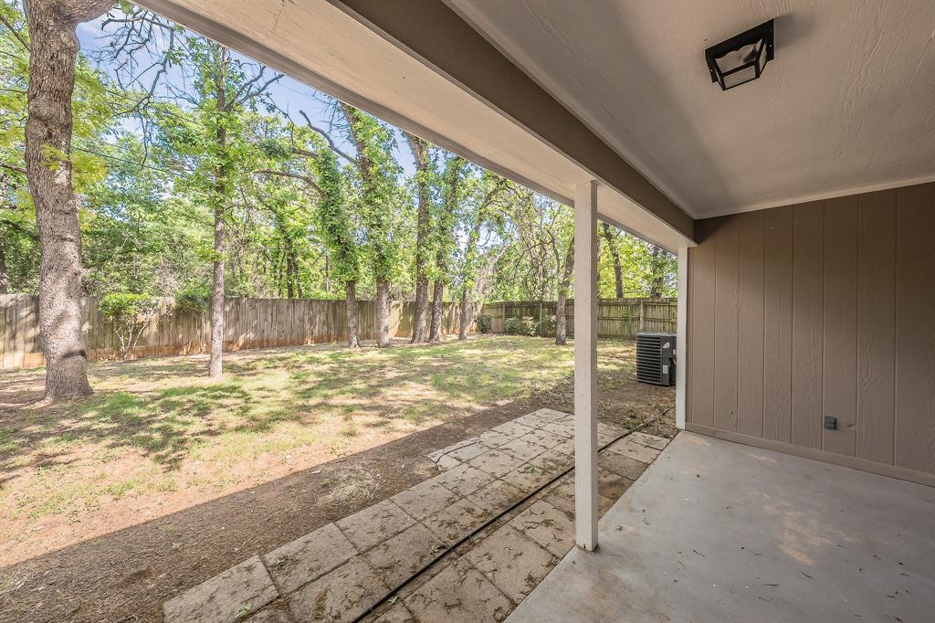 912 Red Oak Street Azle, TX 76020 - Photo 39 of 40