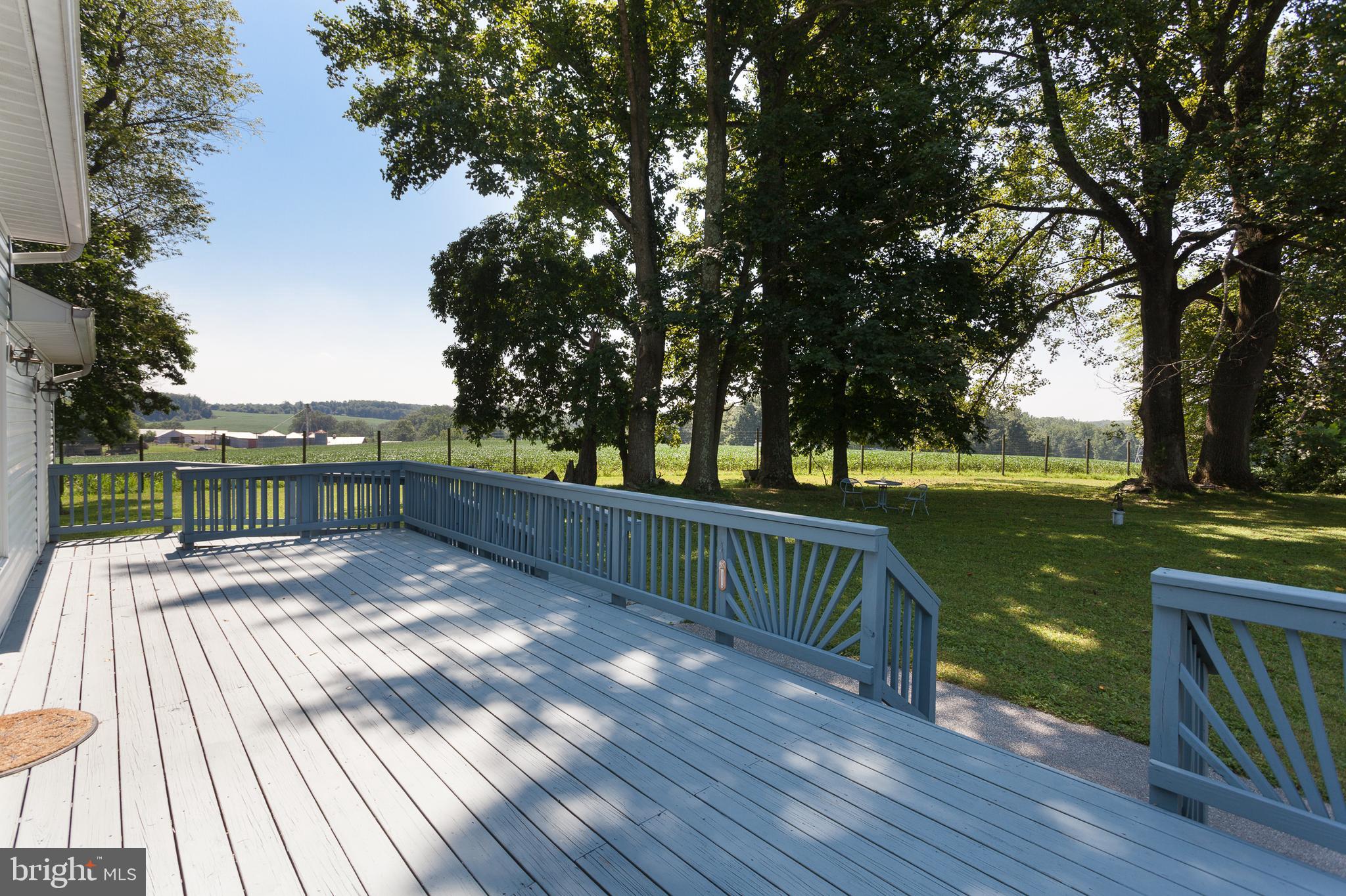 2811 Offutt Road Randallstown, MD 21133 - Photo 8 of 53 Deck off kitchen
