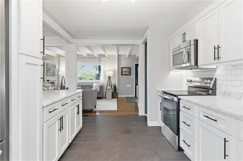 $535,000 | 7928 Juniper Drive, Prairie Village, KS 66208