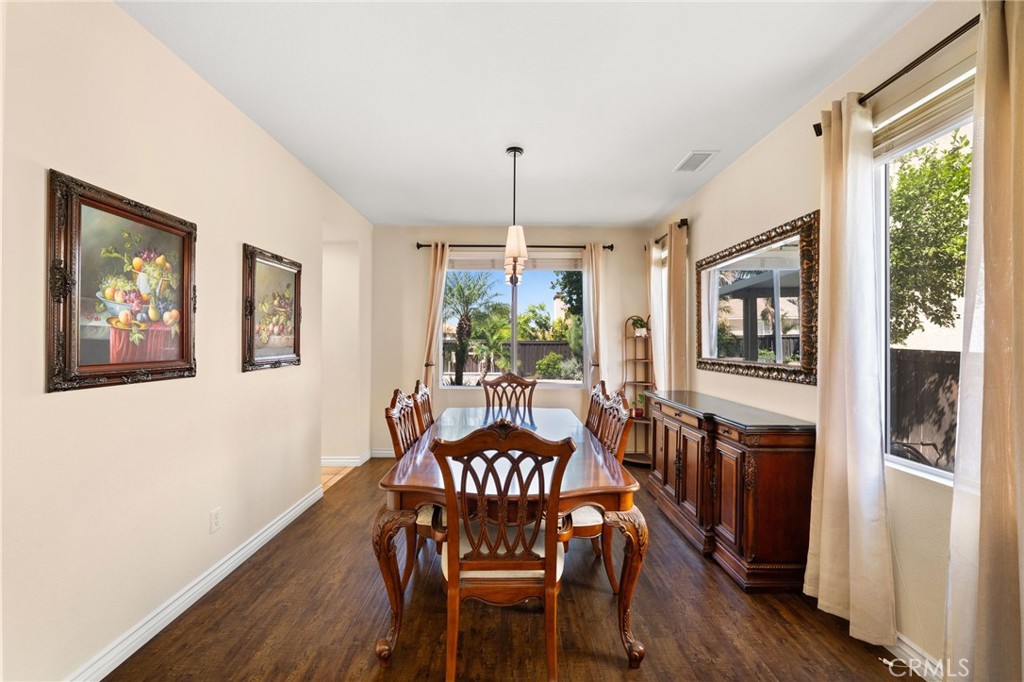 8561 Lodgepole Lane Riverside, CA 92508 - Photo 11 of 52