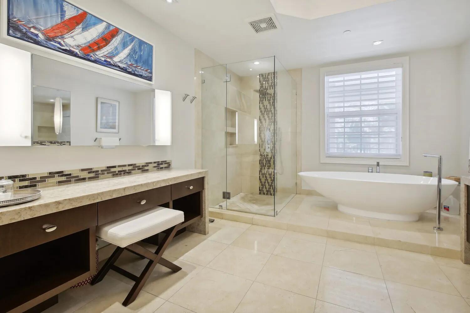 1 North Ocean Boulevard, Unit 201 Boca Raton, FL 33432 - Photo 14 of 36 Master Bath