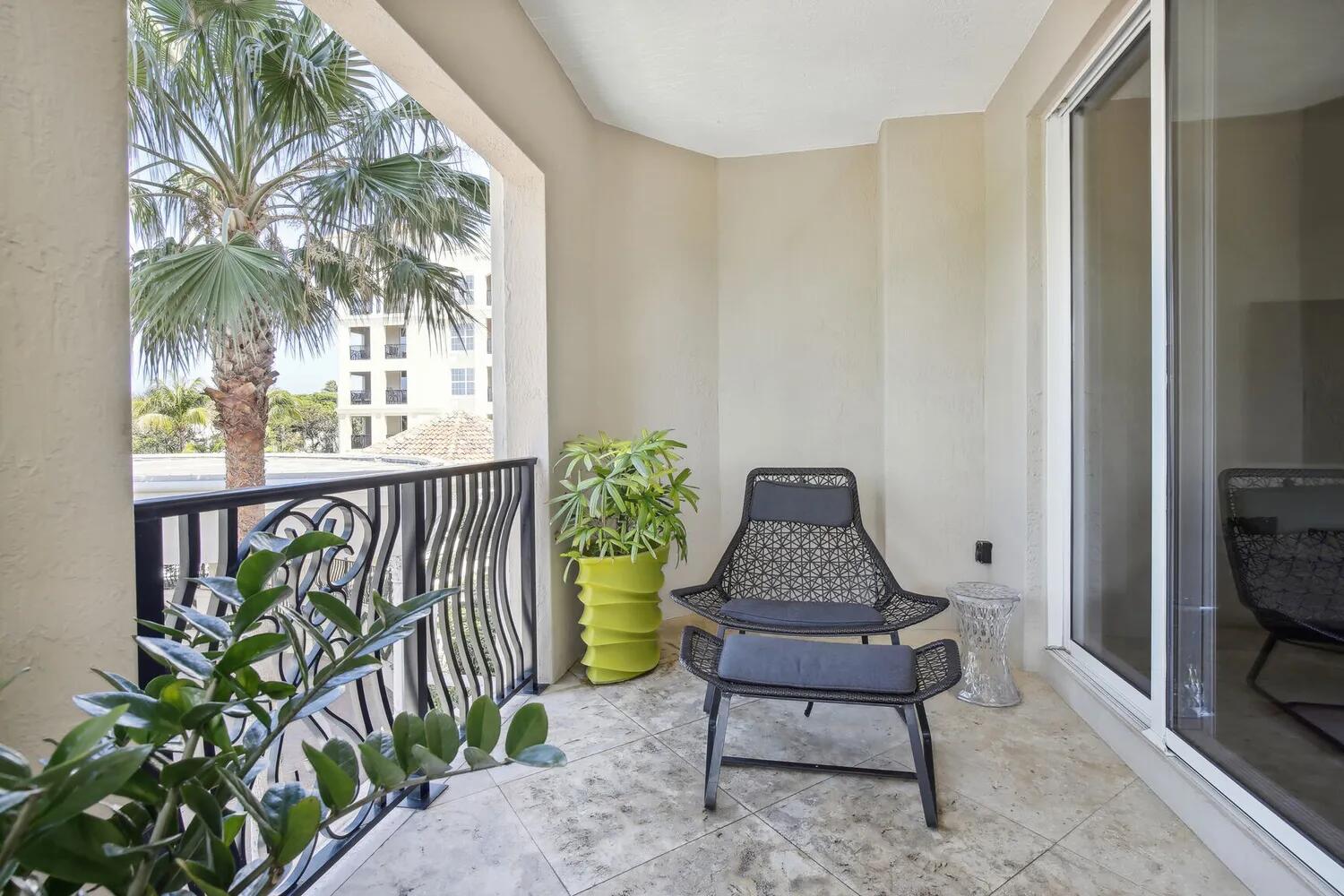 1 North Ocean Boulevard, Unit 201 Boca Raton, FL 33432 - Photo 21 of 36 Dining Room Balcony