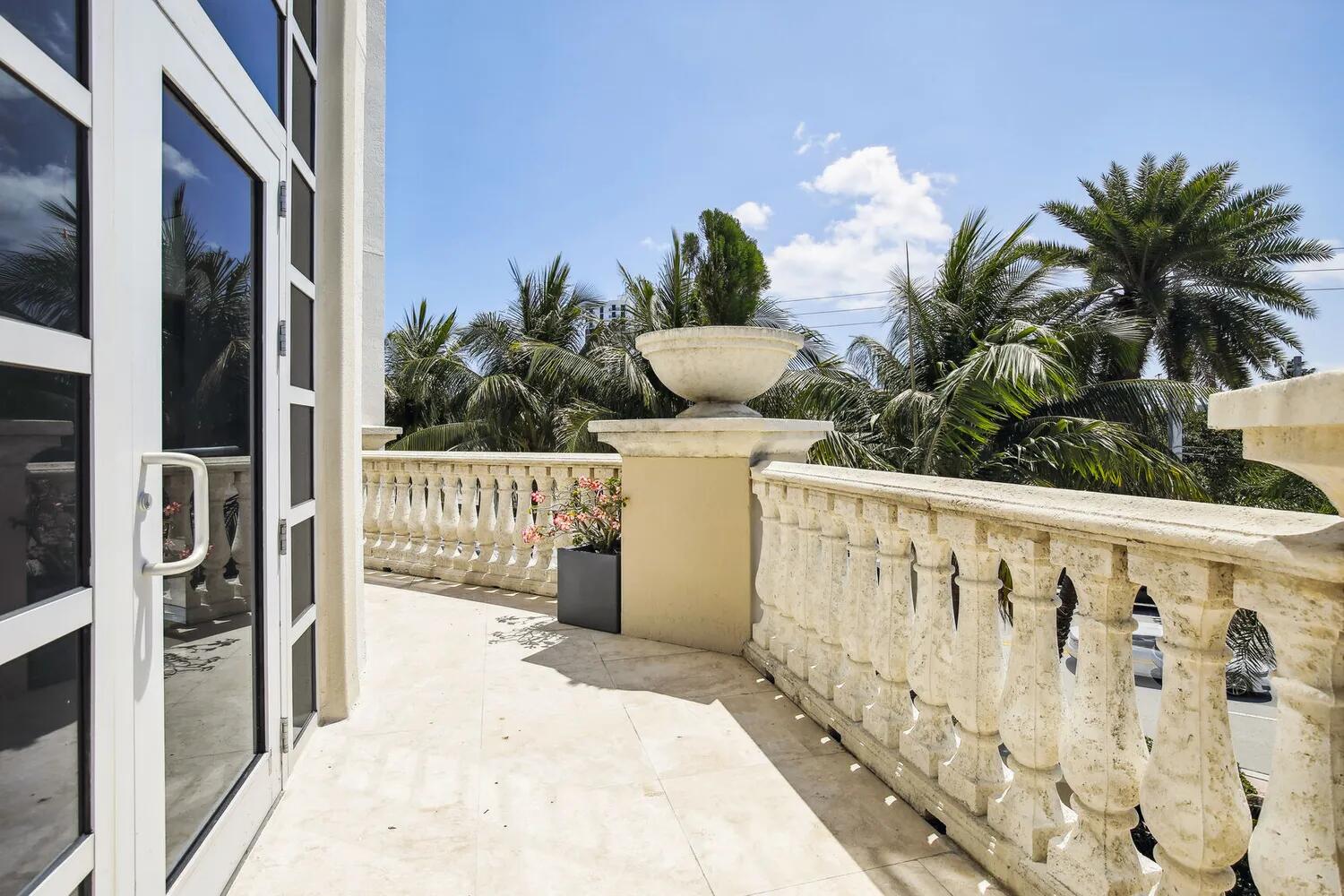 1 North Ocean Boulevard, Unit 201 Boca Raton, FL 33432 - Photo 24 of 36 Wrap Around Balcony