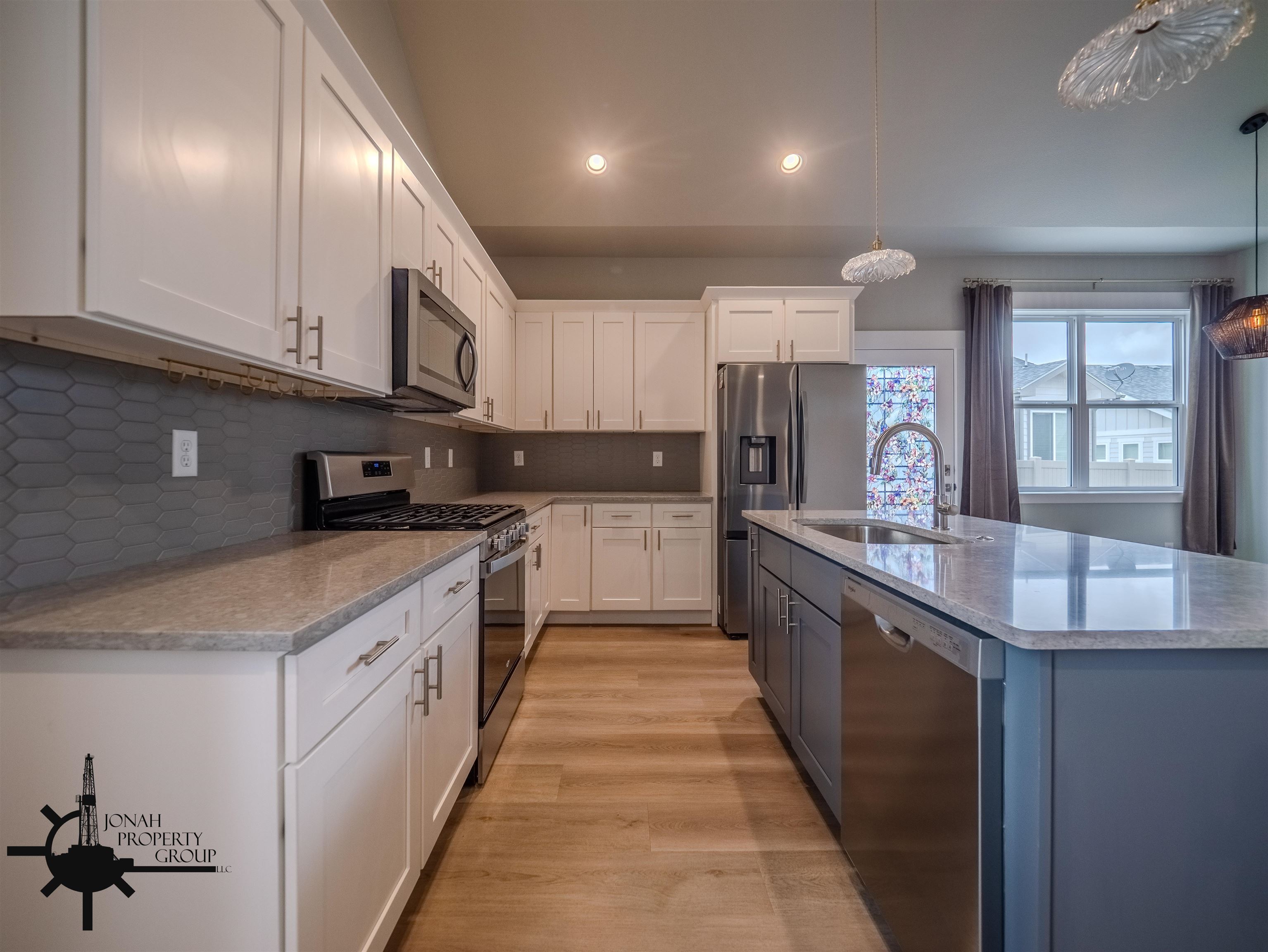 5340 Dolomite Circle Casper, WY 82609 - Photo 4 of 11