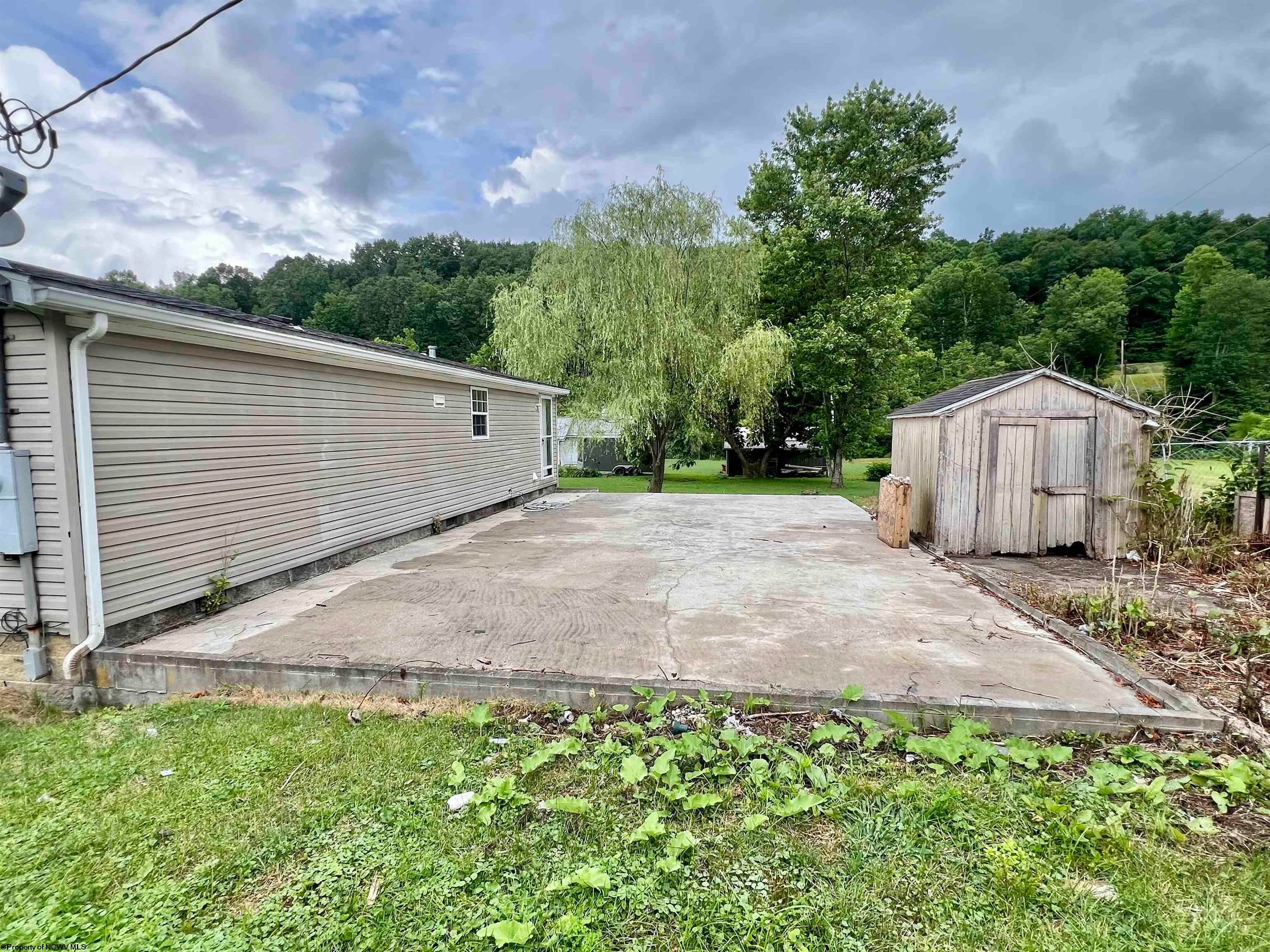3906 Big Run Road Walkersville, WV 26447 - Photo 22 of 25 Gallery Image 22