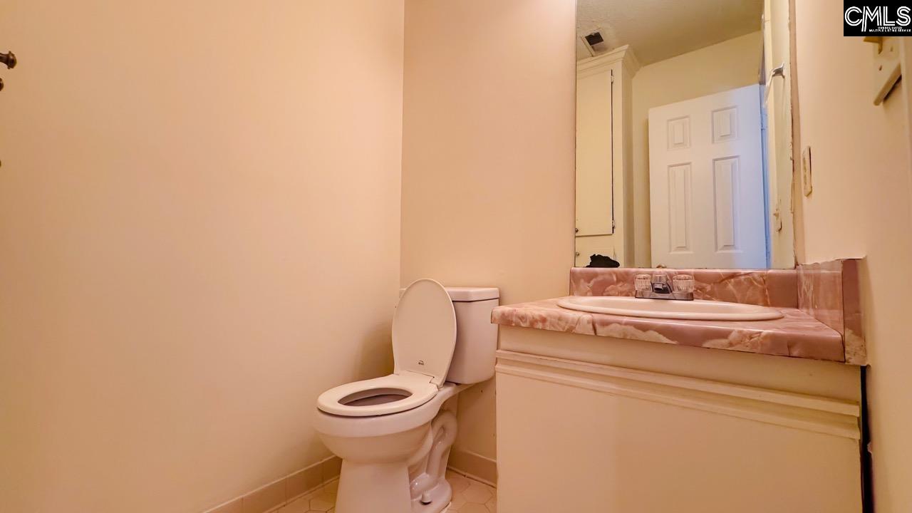 107 Manor View Court, Unit D Columbia, SC 29209 - Photo 7 of 16