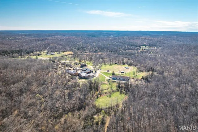 $2,200,000 | 5019 Wayne 380, Patterson, MO 63956