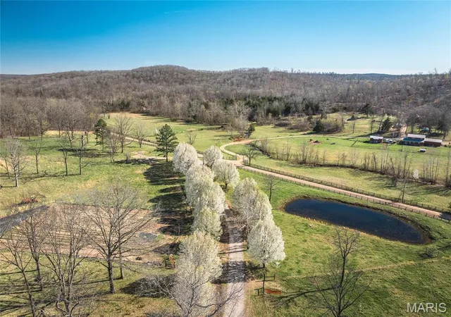 $2,200,000 | 5019 Wayne 380, Patterson, MO 63956