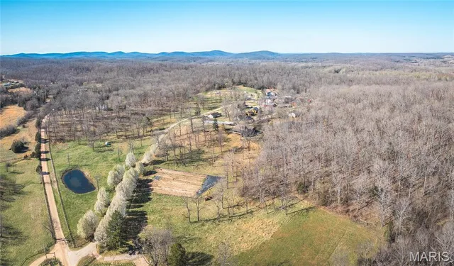 $2,200,000 | 5019 Wayne 380, Patterson, MO 63956