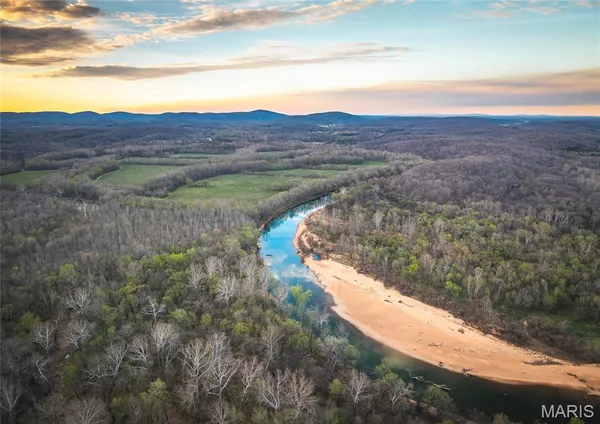 $2,200,000 | 5019 Wayne 380, Patterson, MO 63956