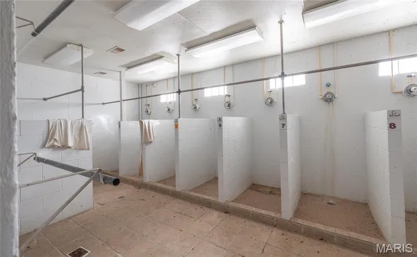 $2,200,000 | 5019 Wayne 380, Patterson, MO 63956