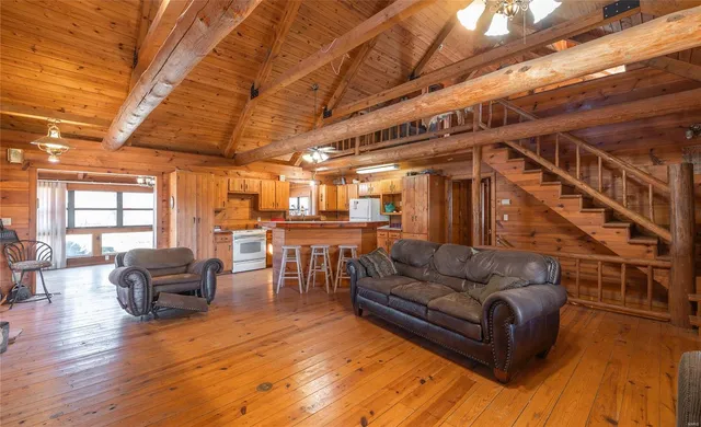 $2,200,000 | 5019 Wayne 380, Patterson, MO 63956