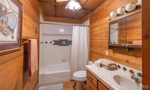 $2,200,000 | 5019 Wayne 380, Patterson, MO 63956