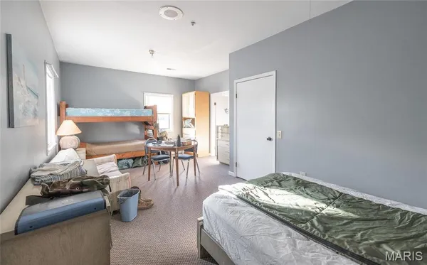 $2,200,000 | 5019 Wayne 380, Patterson, MO 63956