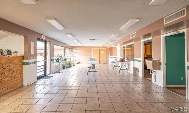 $2,200,000 | 5019 Wayne 380, Patterson, MO 63956