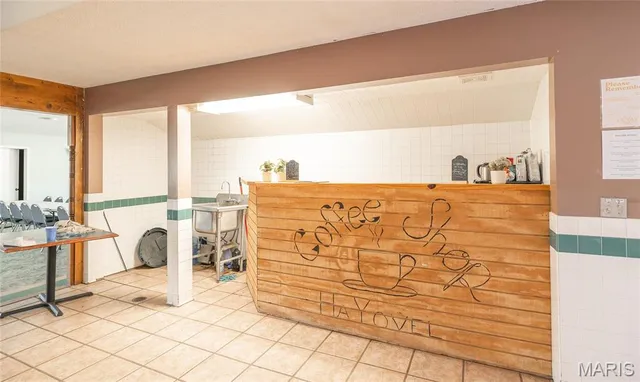 $2,200,000 | 5019 Wayne 380, Patterson, MO 63956