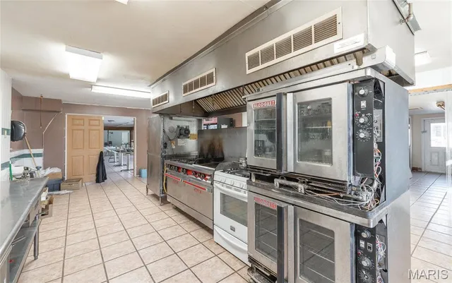 $2,200,000 | 5019 Wayne 380, Patterson, MO 63956