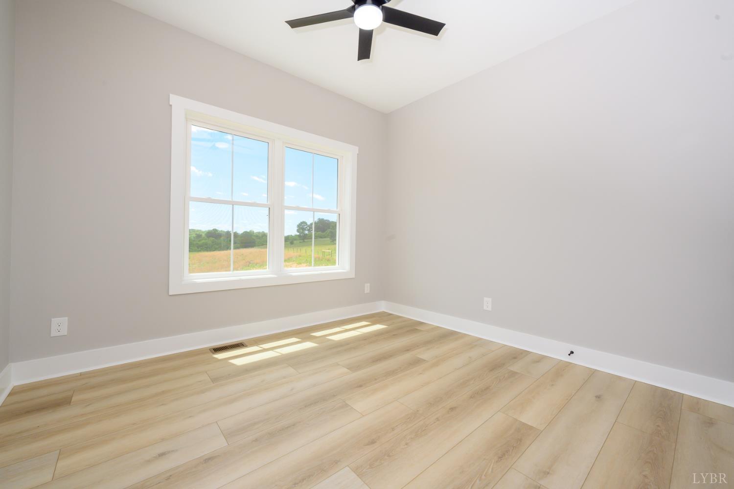 2249 Lipscomb Road Moneta, VA 24121 - Photo 20 of 60