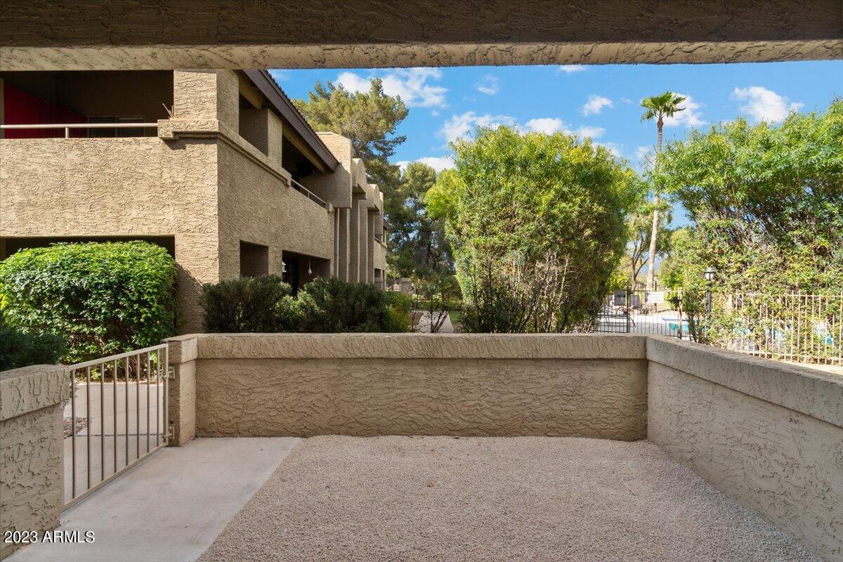 4050 East Cactus Road, Unit 104 Phoenix, AZ 85032 - Photo 13 of 29 Back patio