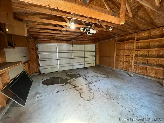 $379,900 | 5534 South 980 East, Wolcottville, IN 46795